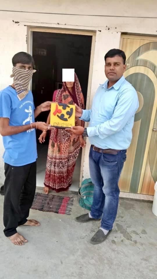 Our patient who is a carpenter made and presented the Saksham Logo to counsellor stating that he became “Saksham Against TB” because of the Saksham Counsellor !