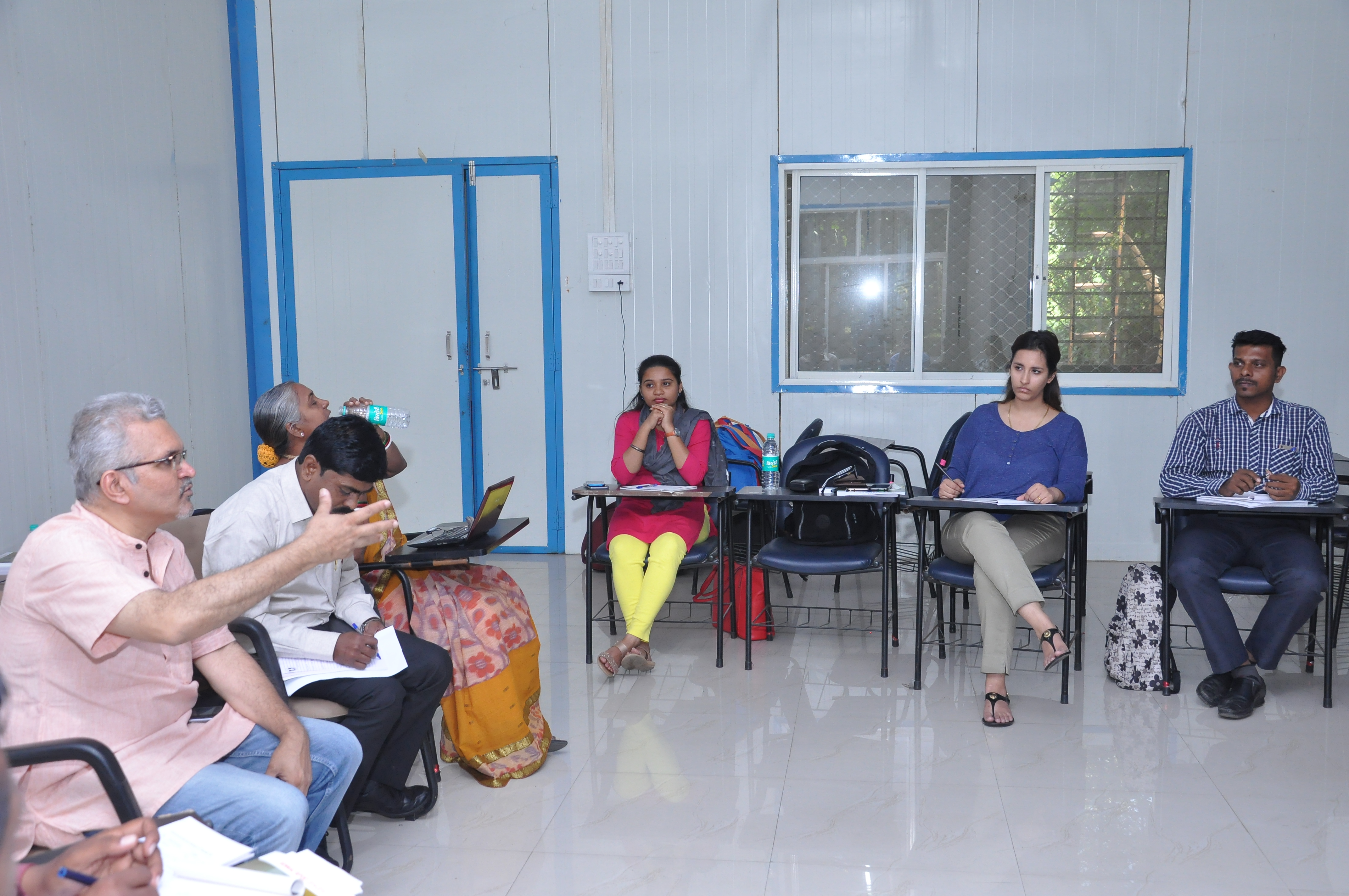 Meeting of members of NGO Forum of Socio-Legal Initiatives in Criminal Justice, organised by Prayas on 20th Dec., 2017 at TISS Mumbai campus