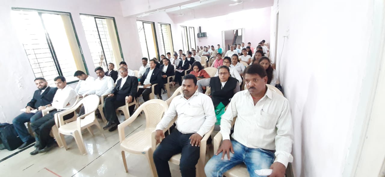 Prayas in collaboration with District Legal Service Authority. Thane, Organised one day workshop on Disability Laws in India, Probation of Offenders Act 1958, Juvenile Justice (Care and Protection of Children) Act 2015 and Judgments on Bail at DLSA Office Thane on December 3, 2019.